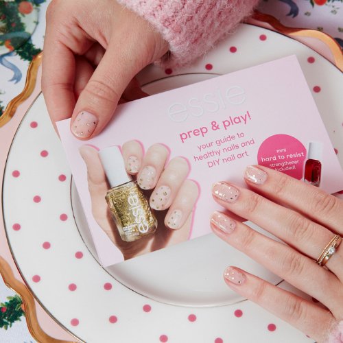 the nail art aficionado: holiday kit!
