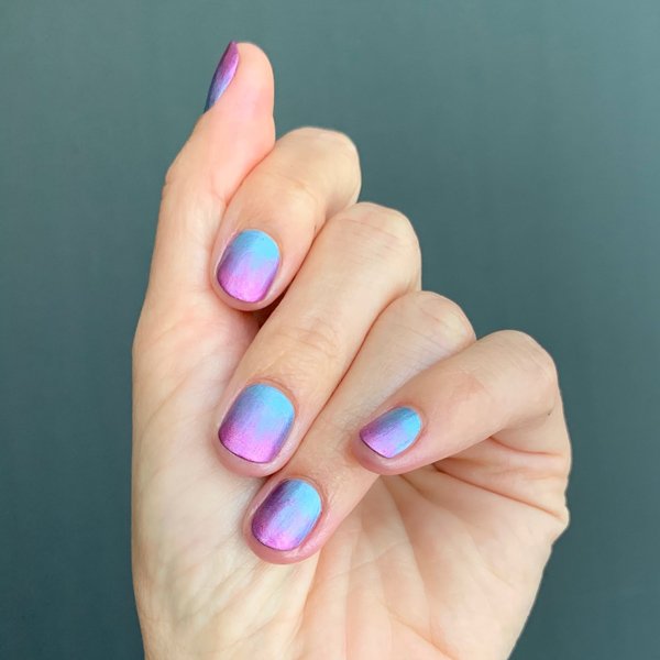 Could you really do… gradient nails? - PressReader