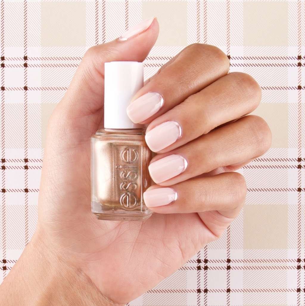 Rose Gold Reverse French Nail Art Inspiration Rose Gold Reverse French Nail Art Inspiration