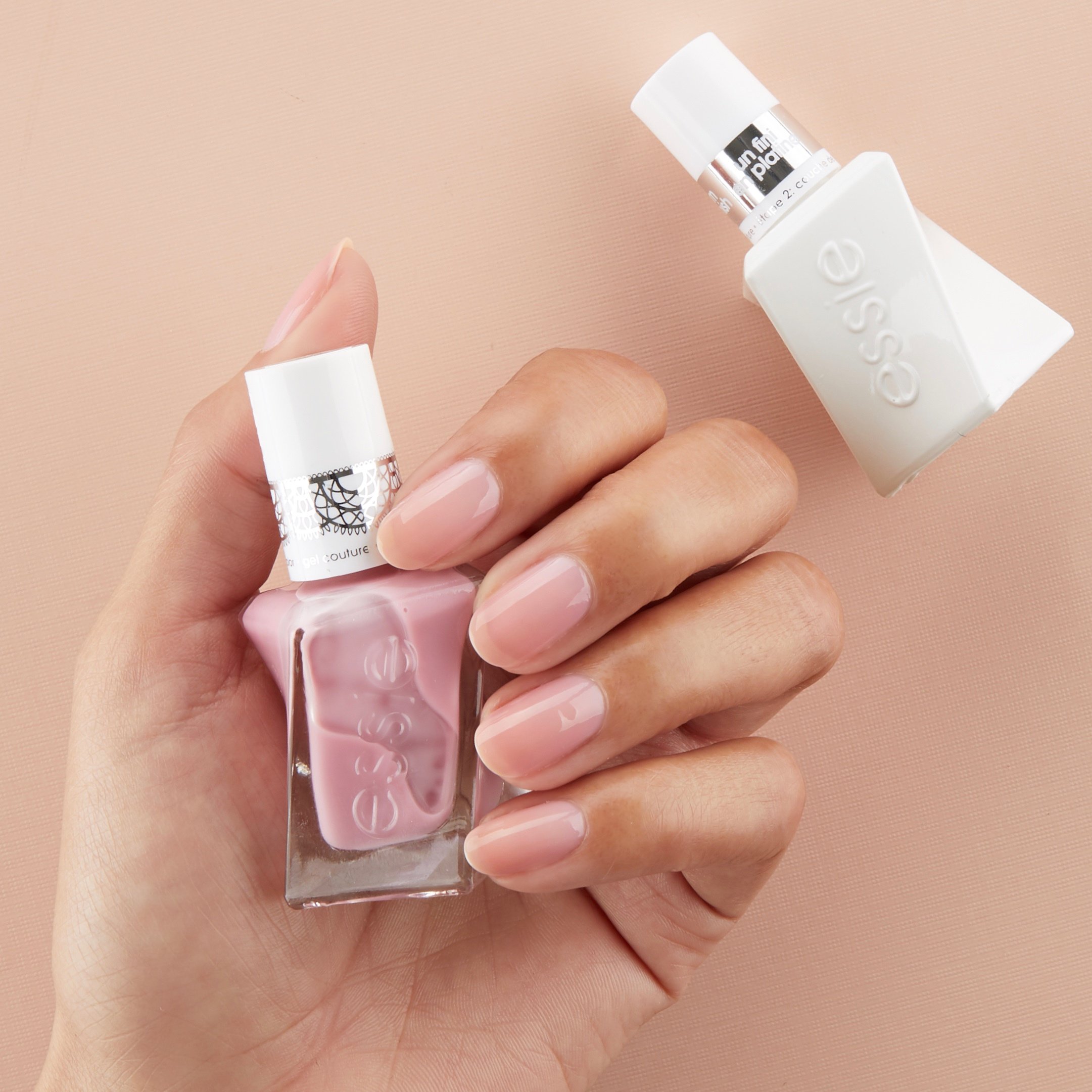 terrorisme fredelig Med det samme What is Longwear Nail Polish? Discover Gel Couture - Essie