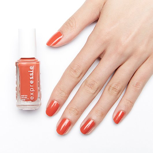 in a flash sale - burnt orange quick dry nail polish - essie