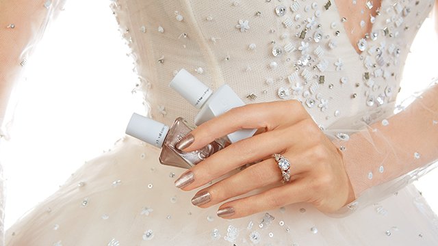 polish gel collection couture Monique - essie Lhuillier bridal by nail