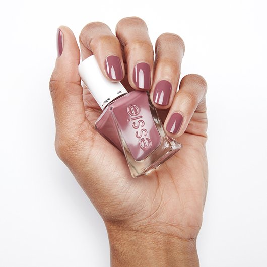not what it seams, essie gel couture longwear nail polish