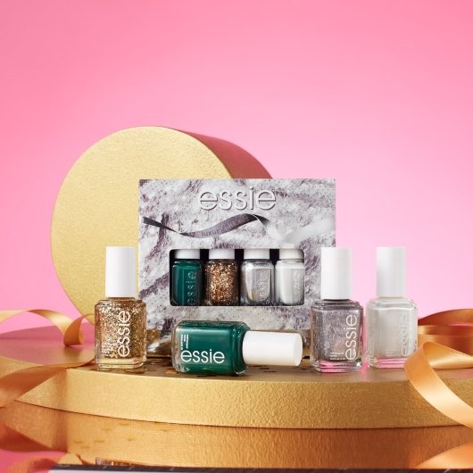 limited holiday nail 4 mini kit- piece polish essie edition