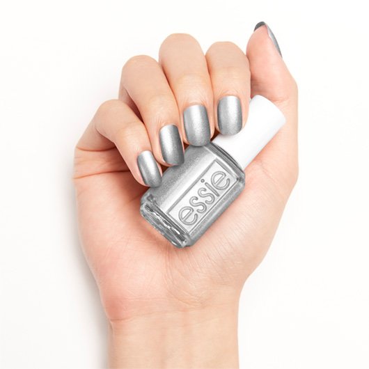 & nail après-chic silver - color nail essie platinum - polish