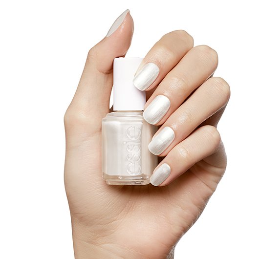 - nail platinum - pearly white white lacquer & color essie polish,