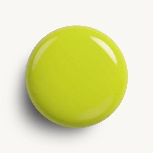 Glossy, high-shine drop of essie Expressie quick-dry nail polish in shade 'main character moment' against a clean white background.