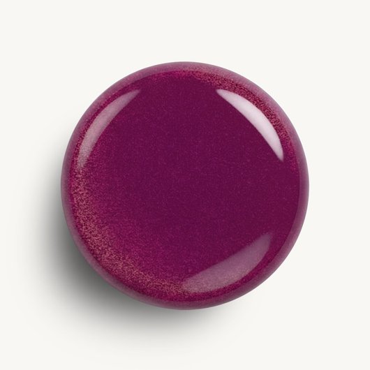 Glossy, high-shine drop of essie Expressie quick-dry nail polish in shade 'mic drop it low' against a clean white background.