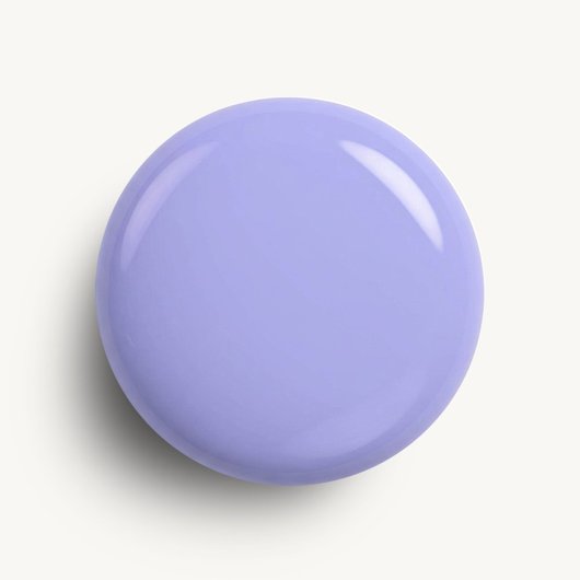 Glossy, high-shine drop of essie Expressie quick-dry nail polish in shade 'sk8 with destiny' against a clean white background.