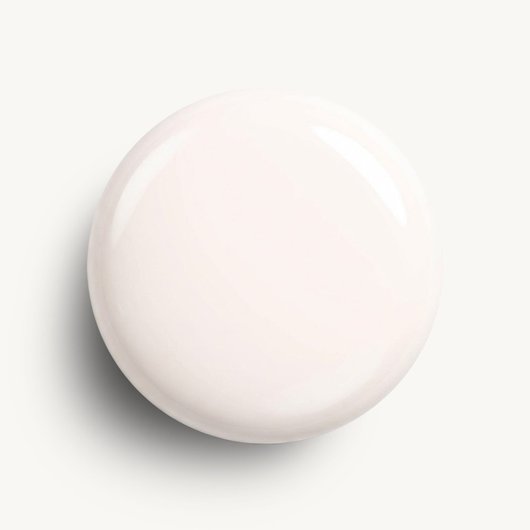 Glossy, high-shine drop of essie Expressie quick-dry nail polish in shade 'unapologetic icon' against a clean white background.