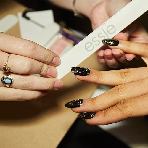 how to choose the right nail shape for you