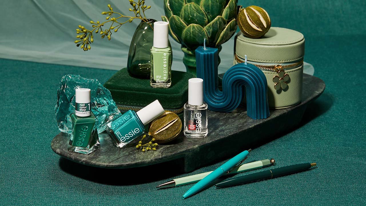 essie green nail polis colors for Spring 2023