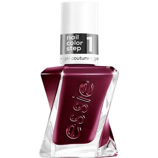 model clicks purple nail polish packshot